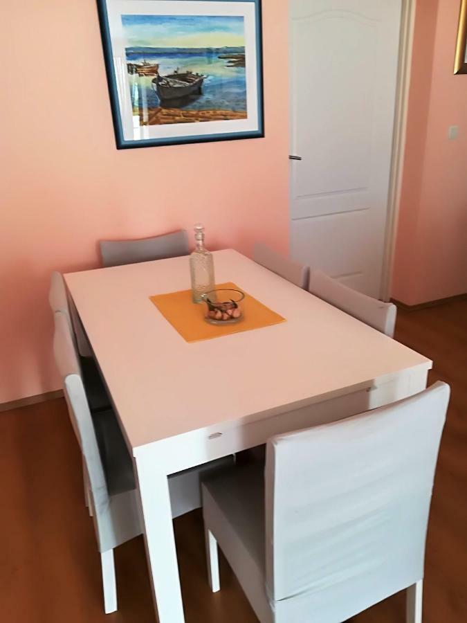 Apartman Rosanda Premuda Exteriör bild